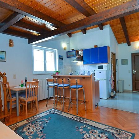 Apartments Marko 1377 Πόρετς Εξωτερικό φωτογραφία