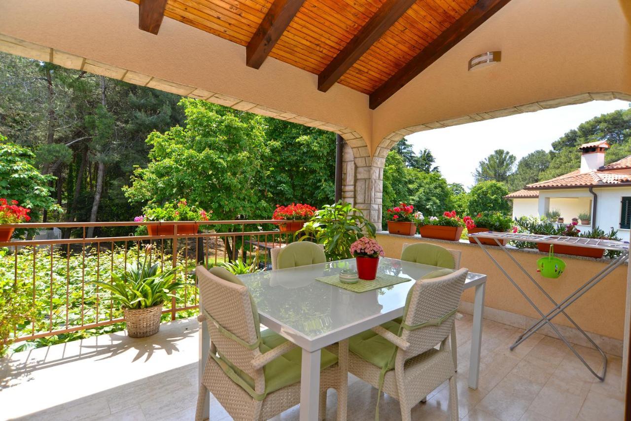 Apartments Marko 1377 Πόρετς Εξωτερικό φωτογραφία
