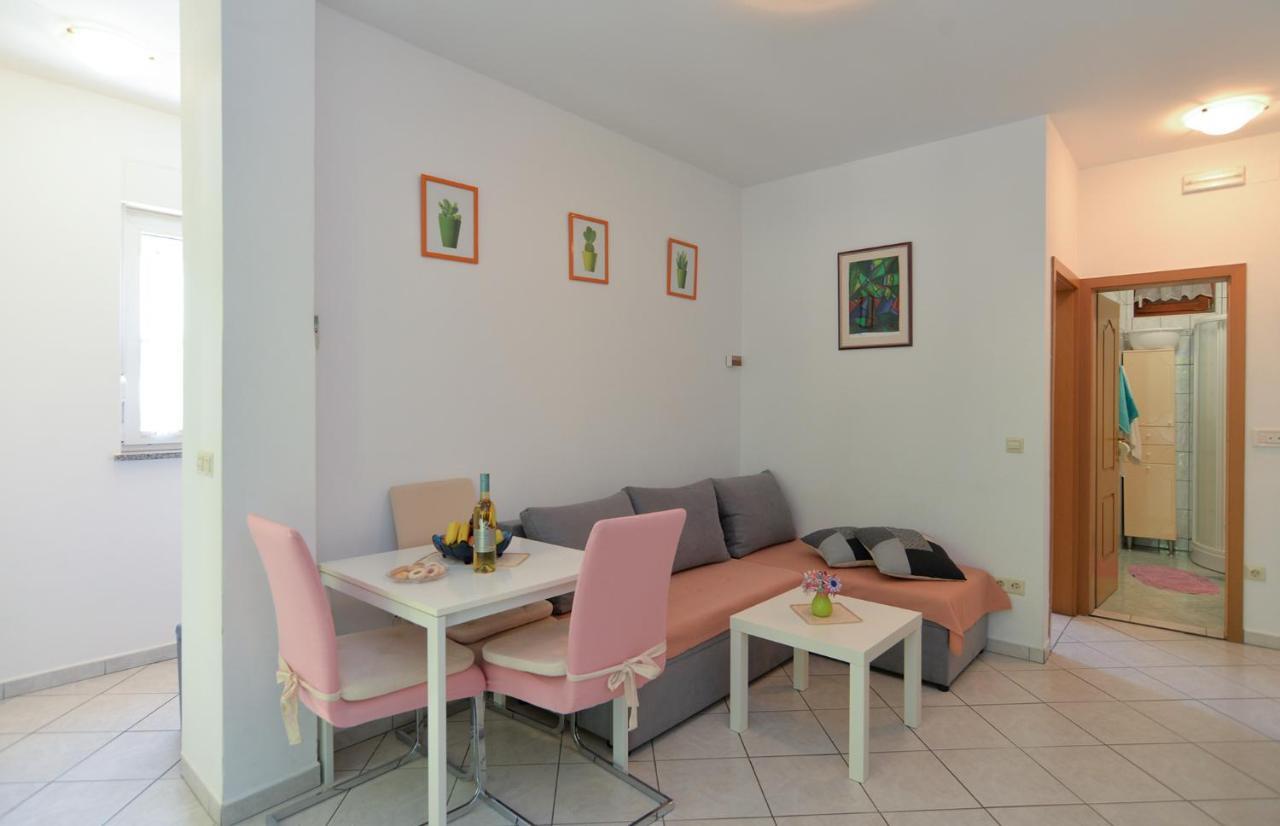 Apartments Marko 1377 Πόρετς Εξωτερικό φωτογραφία