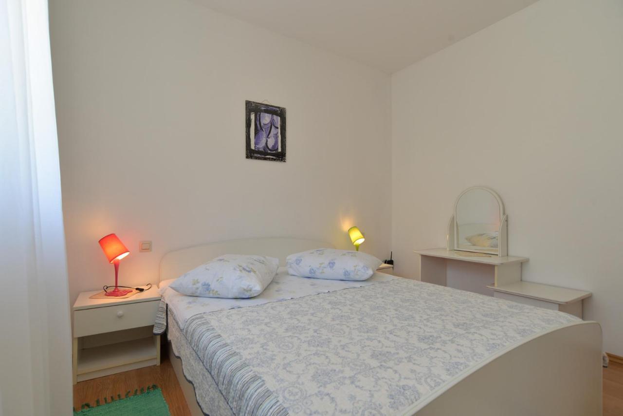 Apartments Marko 1377 Πόρετς Εξωτερικό φωτογραφία