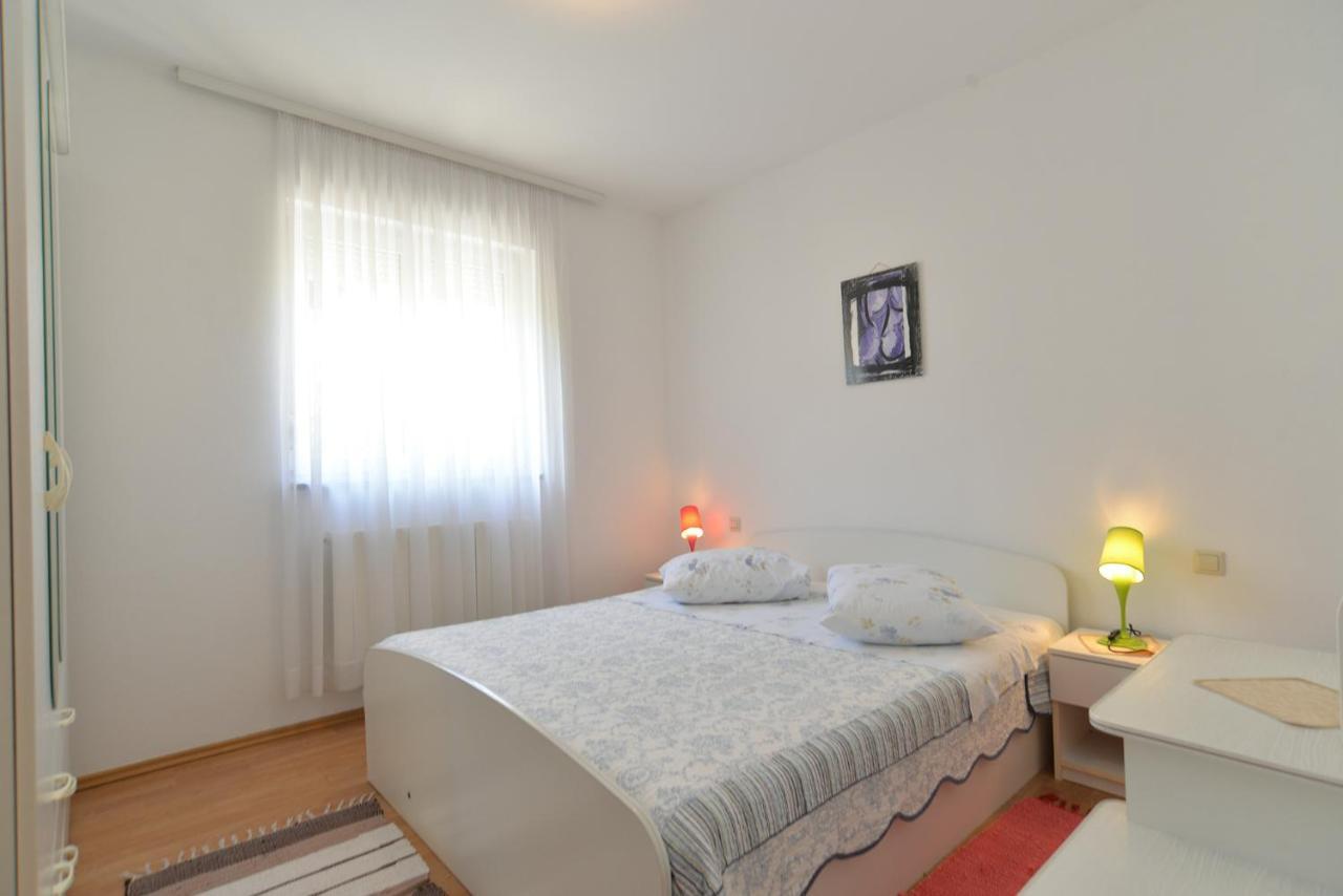 Apartments Marko 1377 Πόρετς Εξωτερικό φωτογραφία