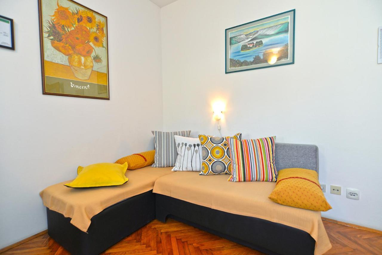 Apartments Marko 1377 Πόρετς Εξωτερικό φωτογραφία