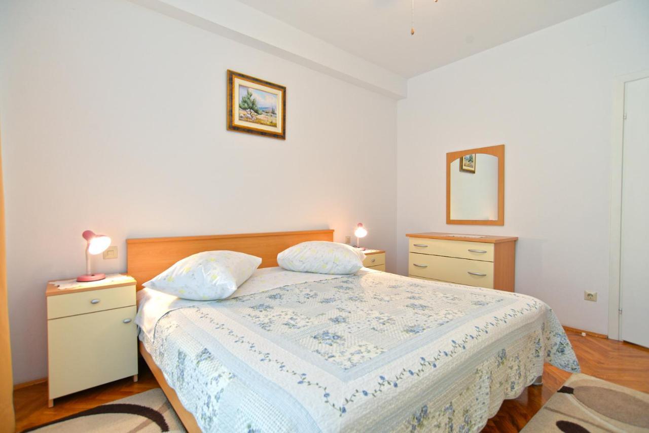 Apartments Marko 1377 Πόρετς Εξωτερικό φωτογραφία